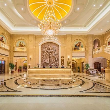 Vienna International Hotel Shenyang Railway Station Exterior photo